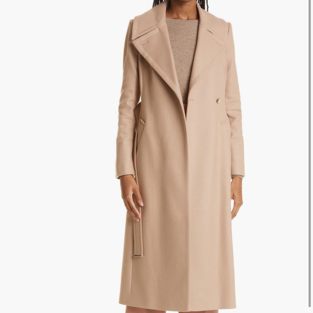 Ted Baker London
Rosiey Cotton Blend
Longline Coat